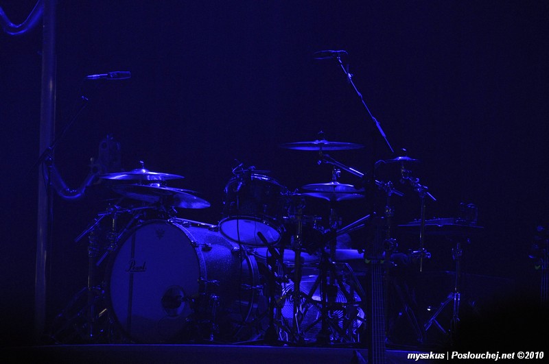 koncert: SIMPLY RED - Neděle 14. 11. 2010